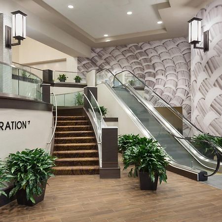 Marriott Savannah Riverfront Interior photo